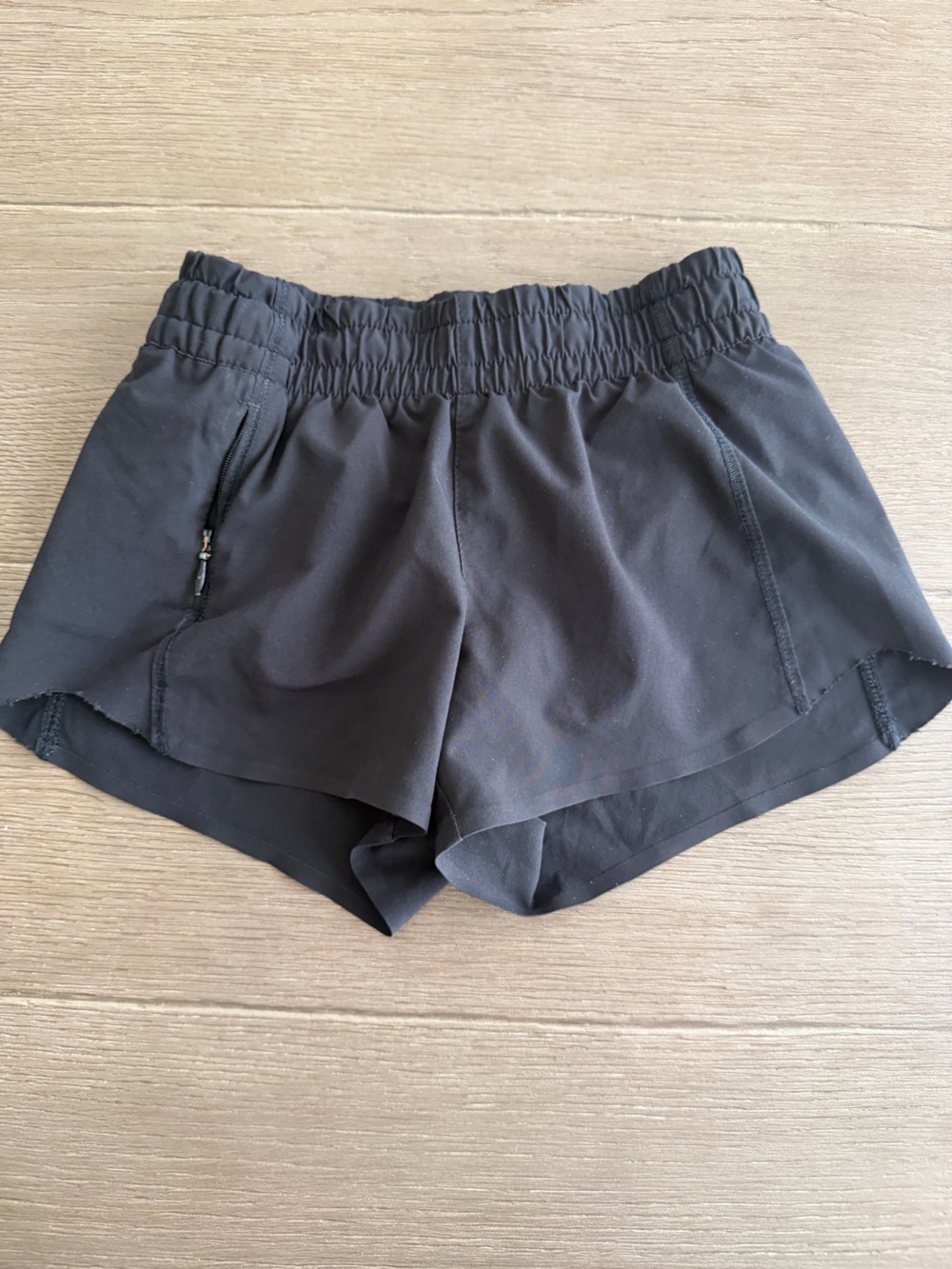 Heart the Hustle 2.5 Inch Athlete shorts